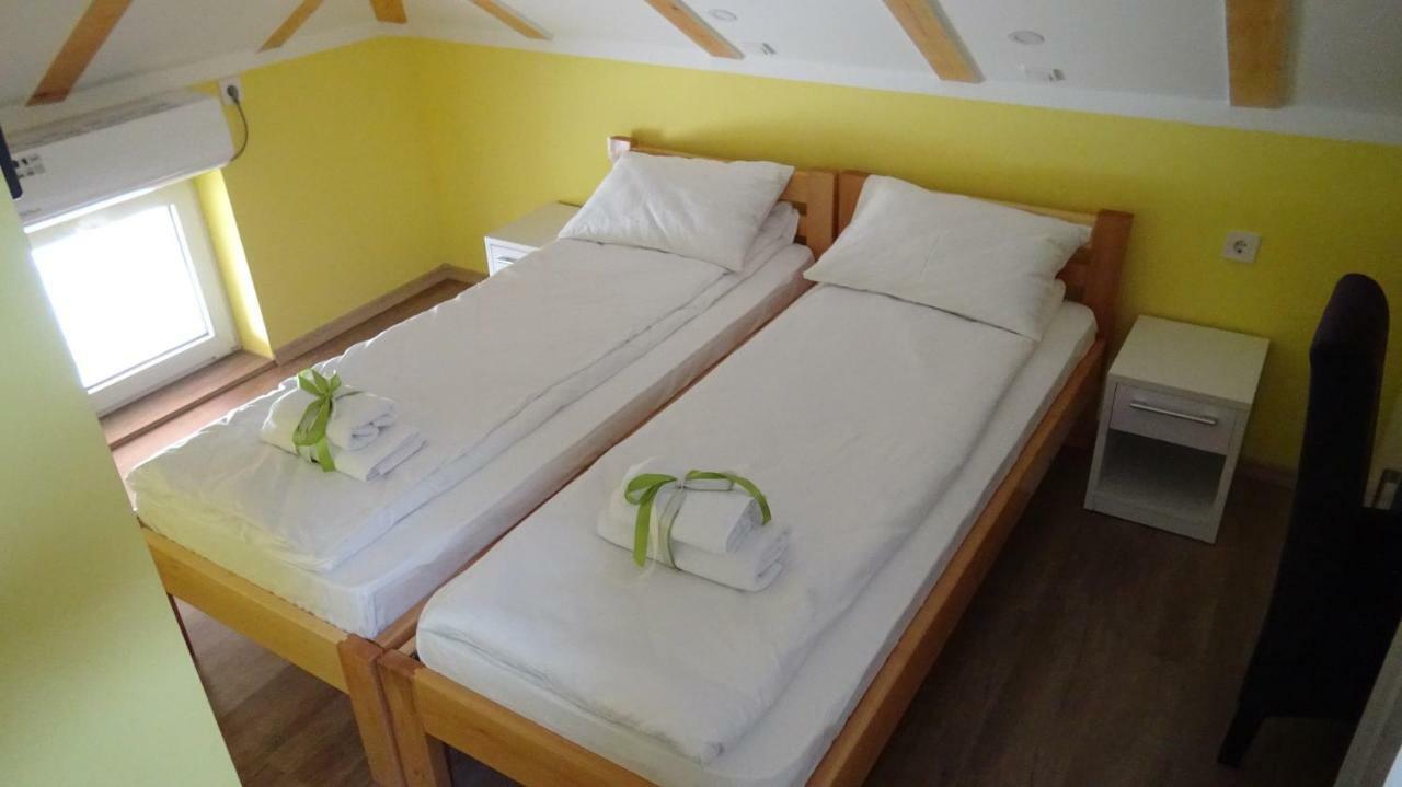 Apartmani Bojeresku Negotin Exterior foto